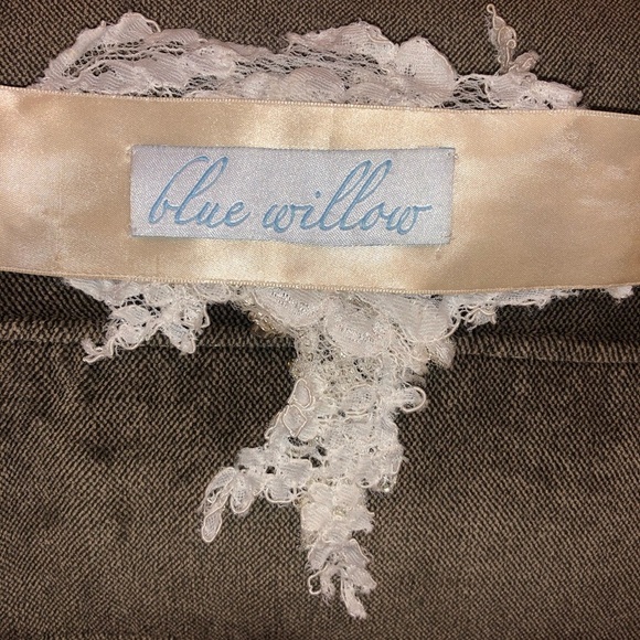 blue willow Bridal sash - Picture 6 of 8
